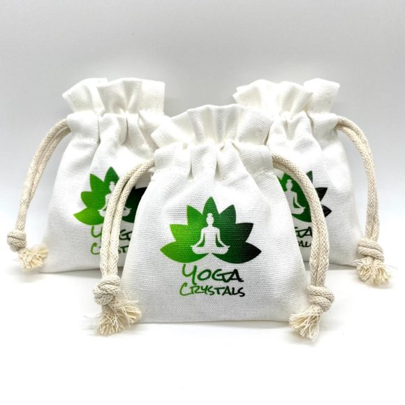 925 Sterling Silver CRESCENT MOON Natural Labradorite Crystal Pendant Necklace - Picture 9 of 9